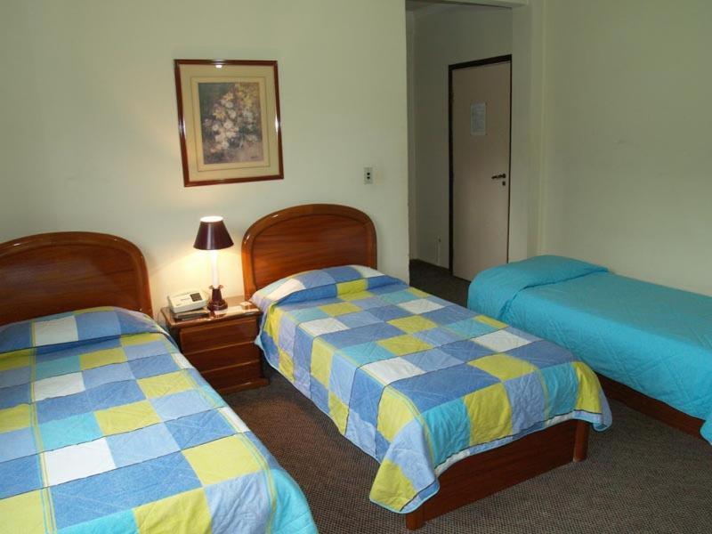 Hotel Lopes Caxambu Oda fotoğraf
